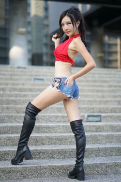 超级黄的小说